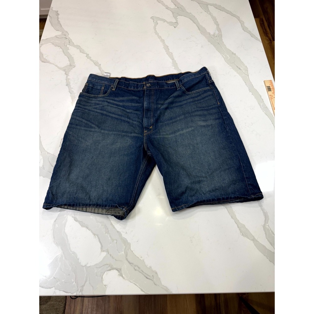 Levi's 569 Loose Straight Shorts Mens 48 Blue Denim‎ Whiskers Detail Medium Wash